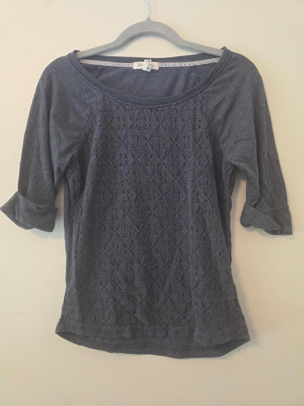 Aeropostale Gray Lace Front Top Womens Medium Rolled Sleeve